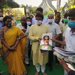 NBK And His Family Pays Tribute To NTR