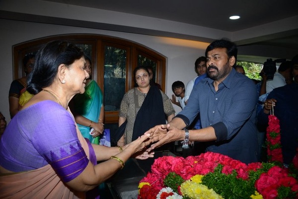 Celebrities Pay Homage to Srikanth Father 1