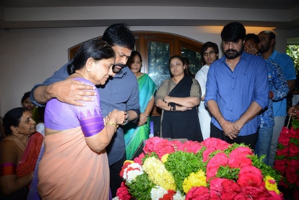Celebrities Pay Homage to Srikanth Father 2
