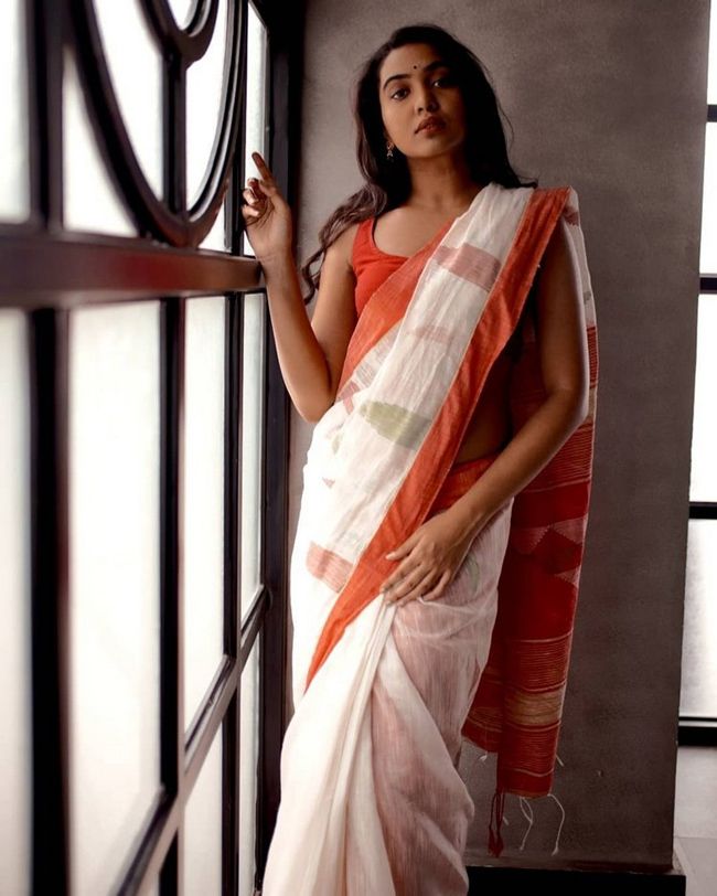 Shivathmika Rajashekar Stunning Poses 9