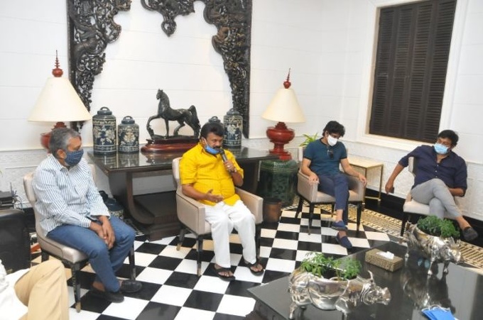 Telugu-Film-Industry-Meeting-With-Minister-Talasani-Srinivas-2